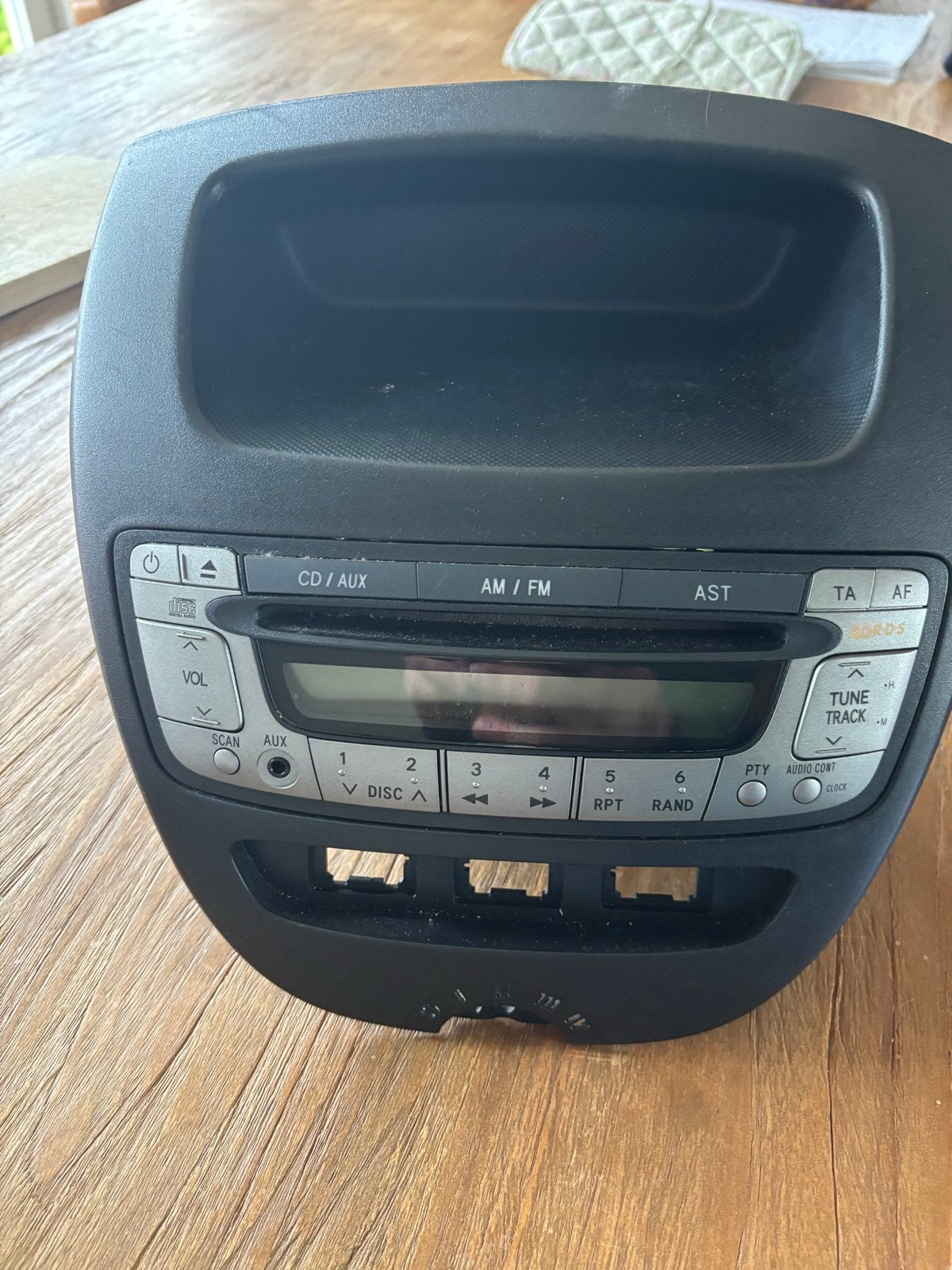 Originele radio Toyota Aygo 2009, Ophalen, Gebruikt