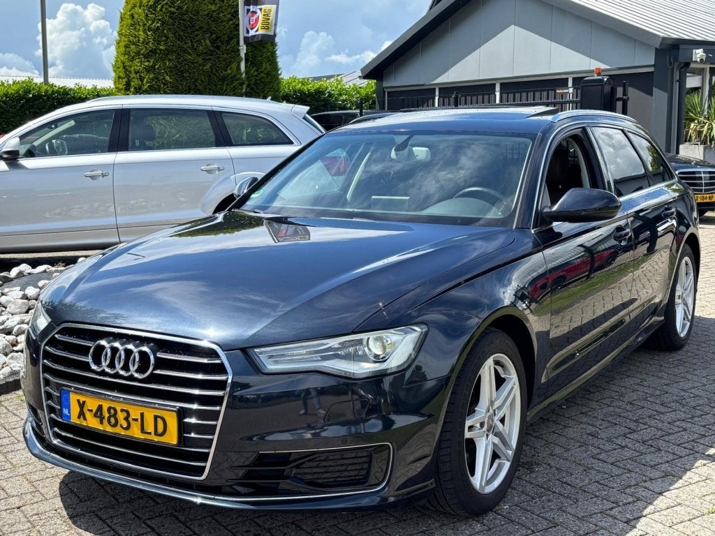 Audi A6 Avant 1.8 TFSI 2016 Automaat Trekhaak Panoramadak, Auto's, Euro 6, 4 cilinders, Start-stop-systeem, Blauw
