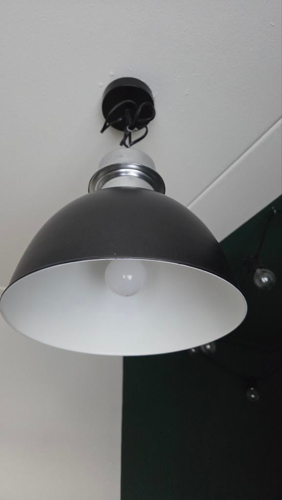 Industriële hanglamp zwart staal, Ophalen, Gebruikt, Metaal, Industrieel