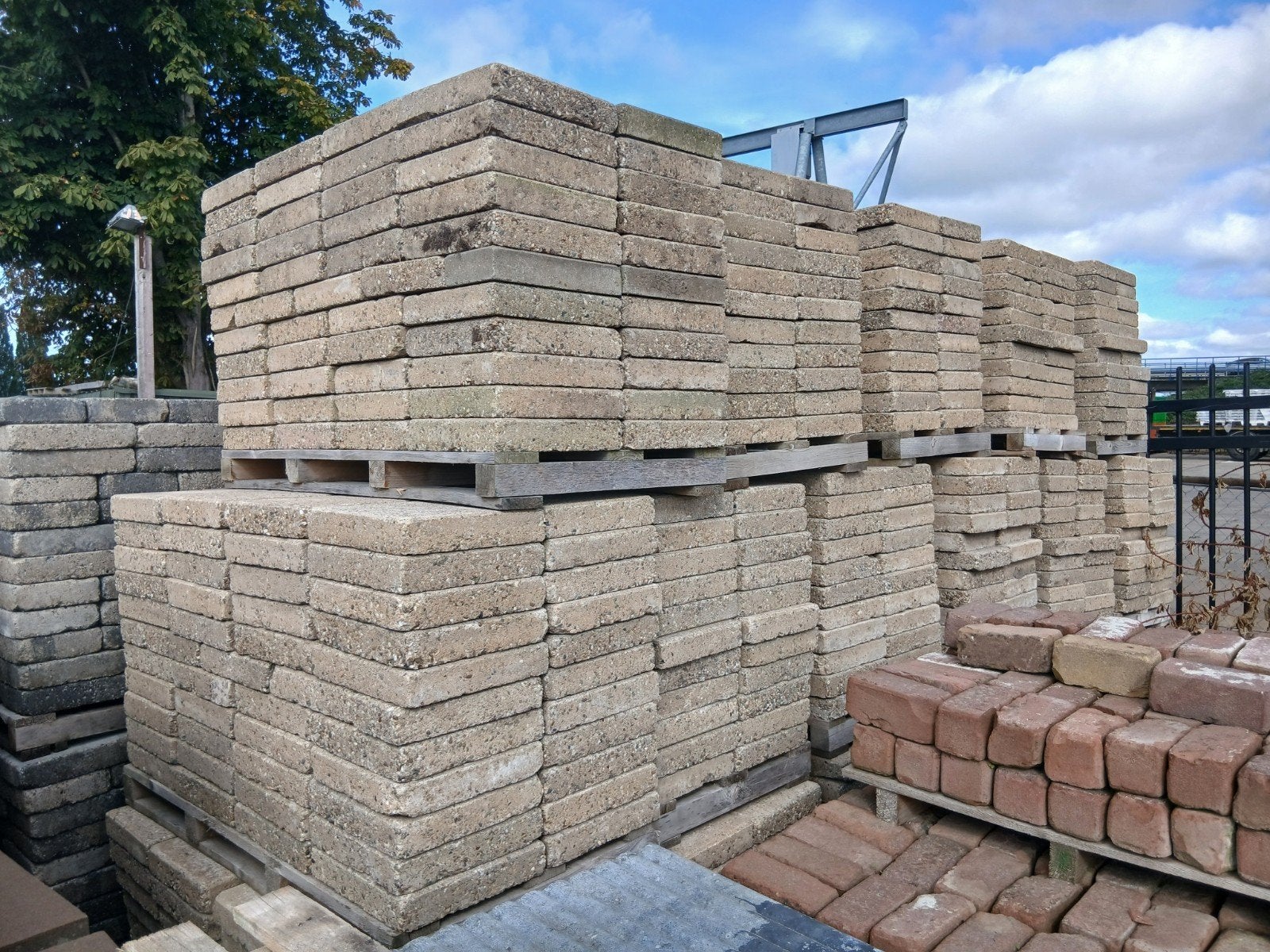 partij gebruikte 30x30 tegels  7 cm dik, Tuin en Terras, Ophalen, Gebruikt, Beton, Terrastegels