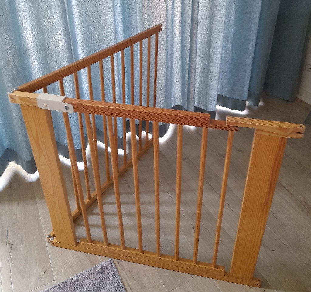 Veiligheidshek/kinderhekje 180 cm hout (78 cm hoog), Kinderen en Baby's, Traphekjes, Ophalen, Overige typen, Zo goed als nieuw