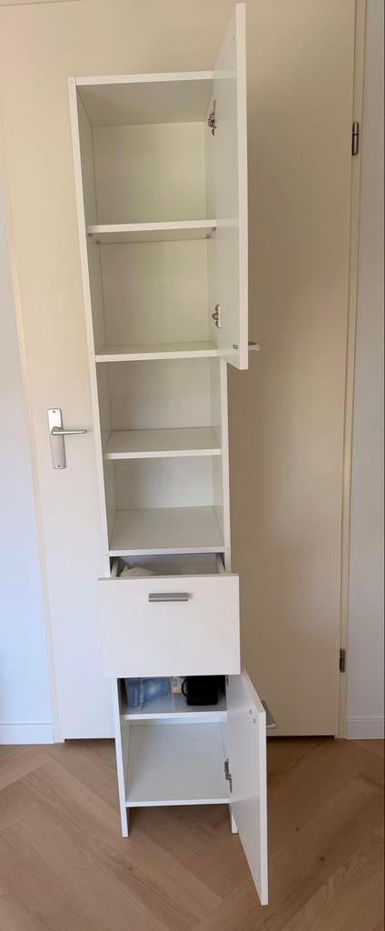 Kast voor opberg/bad/wasruimte L 185x B 31x D 33cm, Ophalen, Zo goed als nieuw