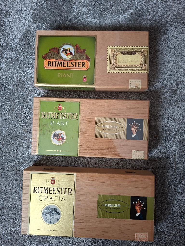 Oude sigaren, Ophalen of Verzenden, Zo goed als nieuw, Tabaksdoos of Verpakking