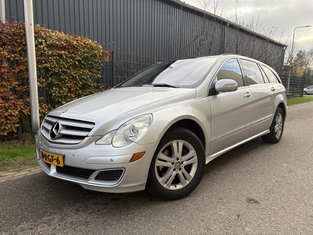 Mercedes-Benz R-Klasse 500 Lang 4-Matic / AUTOMAAT / PANORAM, Automaat, 8 cilinders, 138 €/maand, Leder
