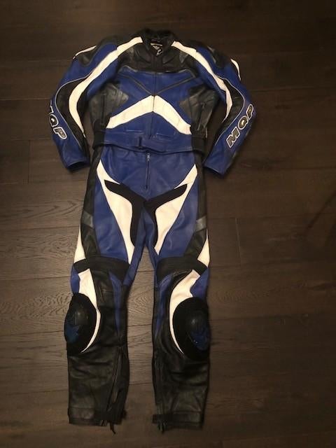 Motorpak blauw/zwart/wit leer, Ophalen of Verzenden, Tweedehands, Combipak, MQP