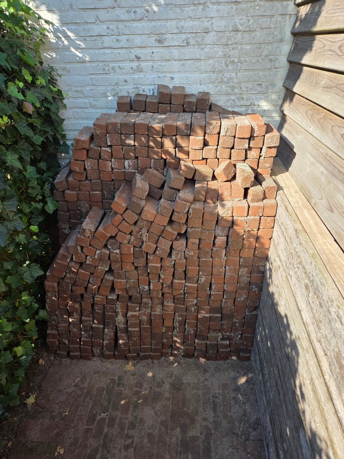 Waaltjes roodbruin, 10 m2, zo goed als nieuw, Ophalen, 60 cm of meer, Zo goed als nieuw, 10 m² of meer