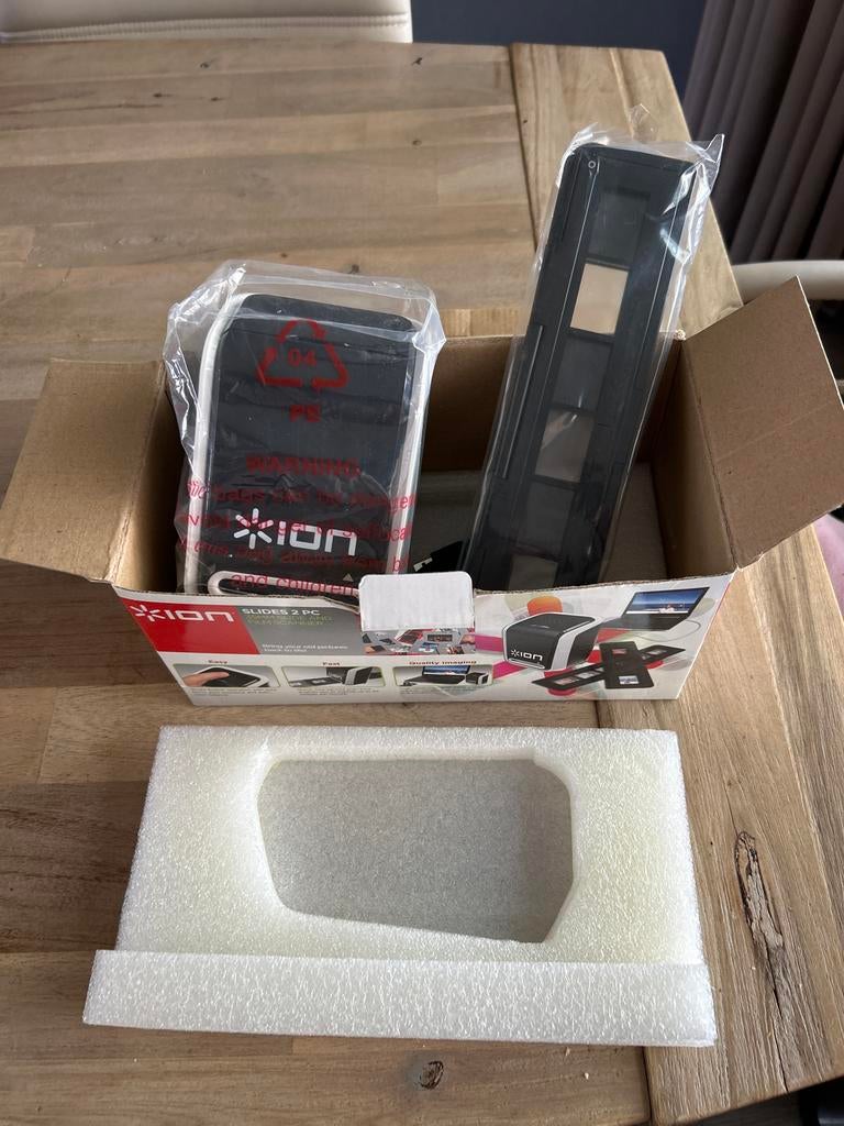 Ion Slides 2 PC Filmscanner - Digitaliseer je herinneringen, Verzenden, Nieuw, Diascanner, Windows
