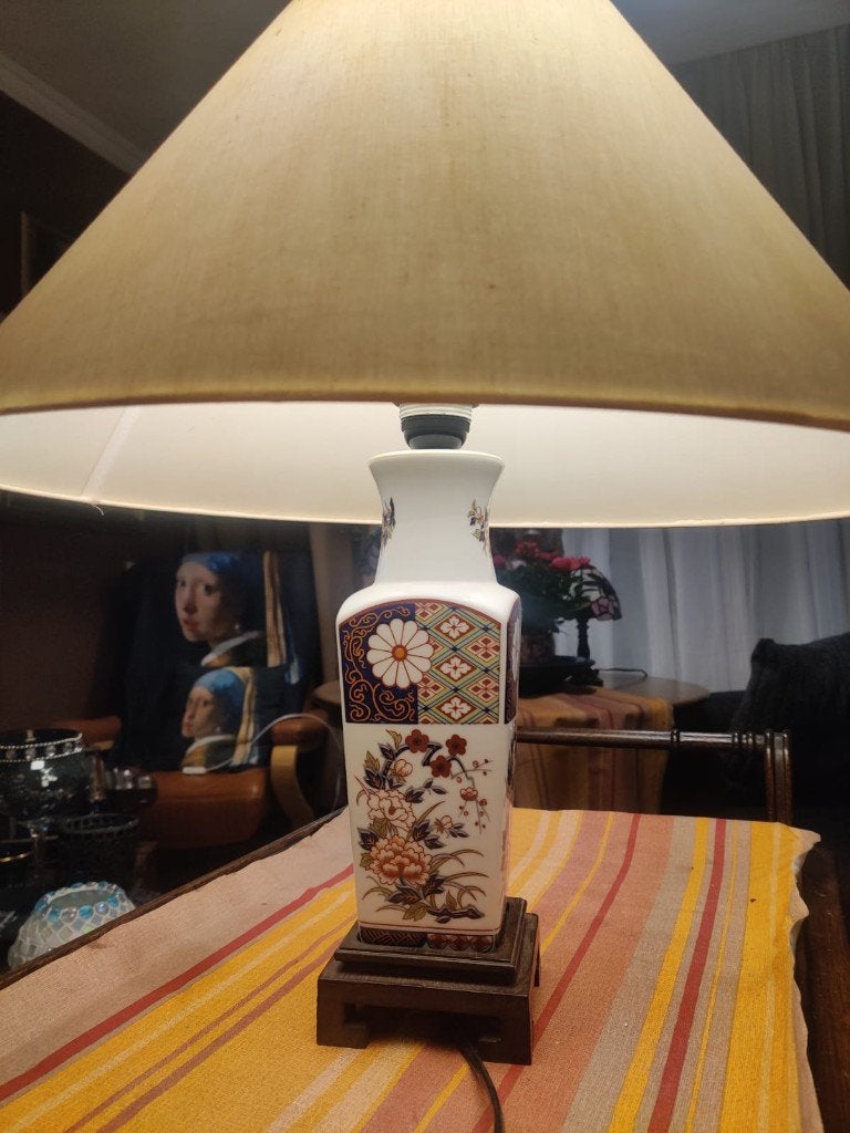 Prachtige Vintage Porseleinen Vaaslamp–Hong Kong–55 cm hoog, Antiek en Kunst, Ophalen