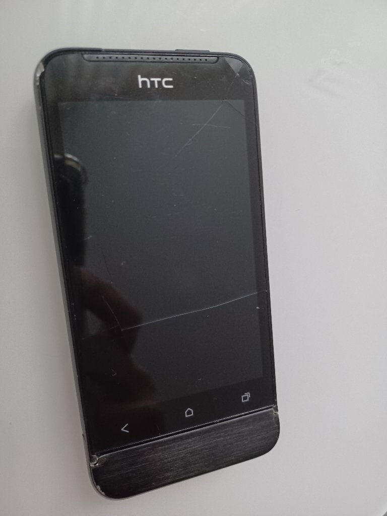 HTC One V  - defect, Telecommunicatie, HTC, Zwart, 3 tot 6 megapixel, Ophalen of Verzenden