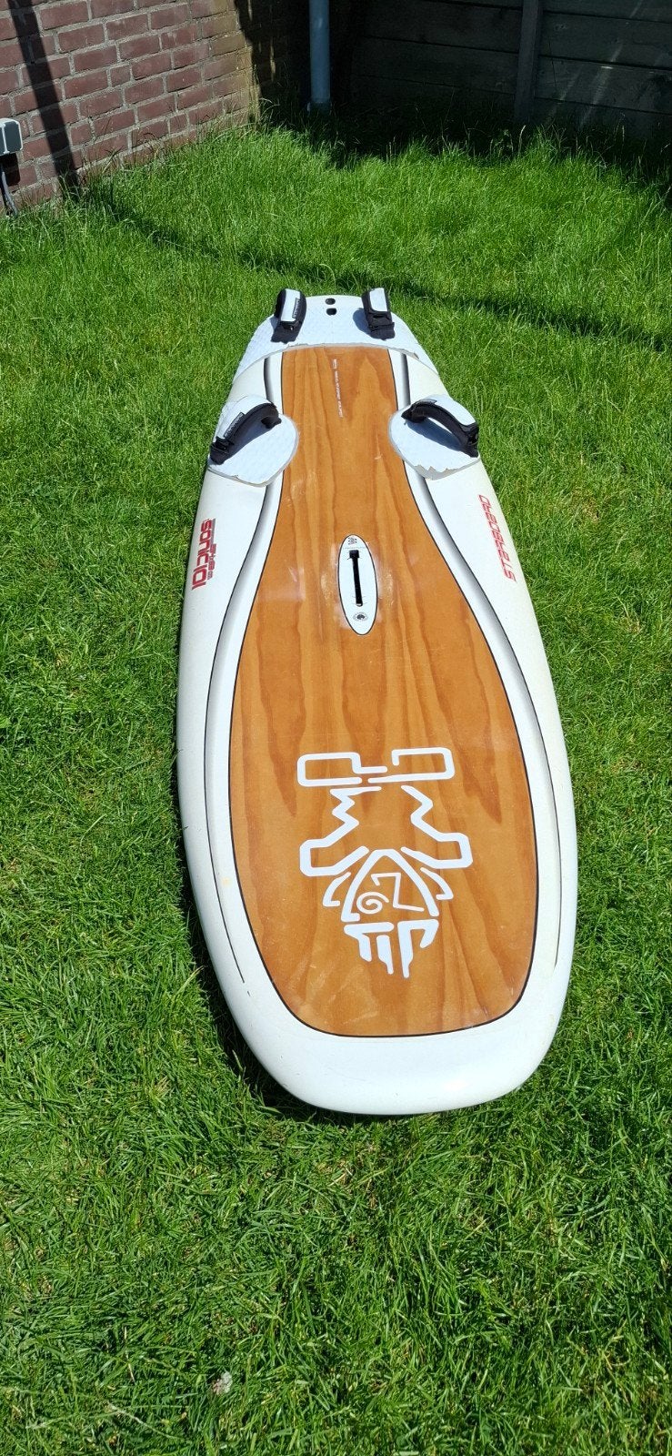 Starboard iSonic 101 Windsurfplank - 234x63 cm, Watersport en Boten, Windsurfen, Minder dan 250 cm, Zo goed als nieuw, Starboard