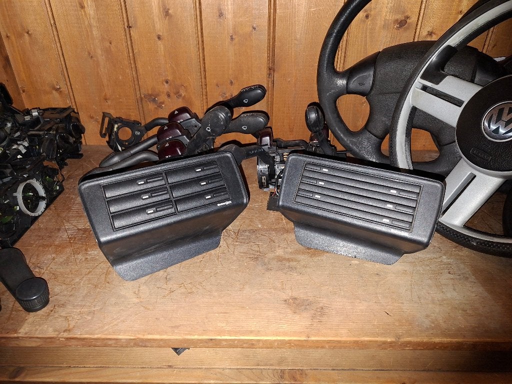 Golf 3 Fischer cd of cassette box, Ophalen of Verzenden, Zo goed als nieuw, Vw, Vw