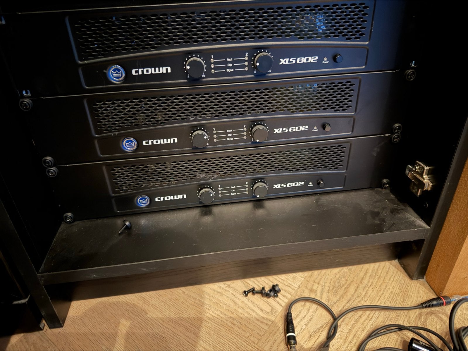 1 Crown XLS 802 + 2x XLS 602, Overige merken, Ophalen of Verzenden, 120 watt of meer, Gebruikt