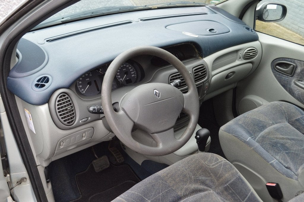 Renault Scénic 1.6-16V RXE Airco Automaat 5Drs Stuurbekrach, Auto's, Renault, Stof, 4 cilinders, Origineel Nederlands, Bedrijf