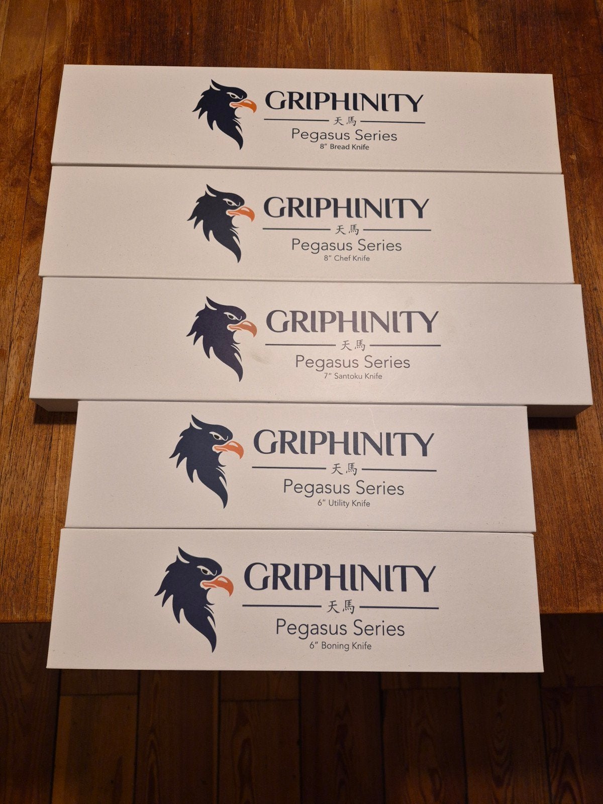 GRIHINITY Pegasus Series Messenset - Nieuw in doos, Bestekset, Nieuw, Ophalen of Verzenden, Rvs of Chroom