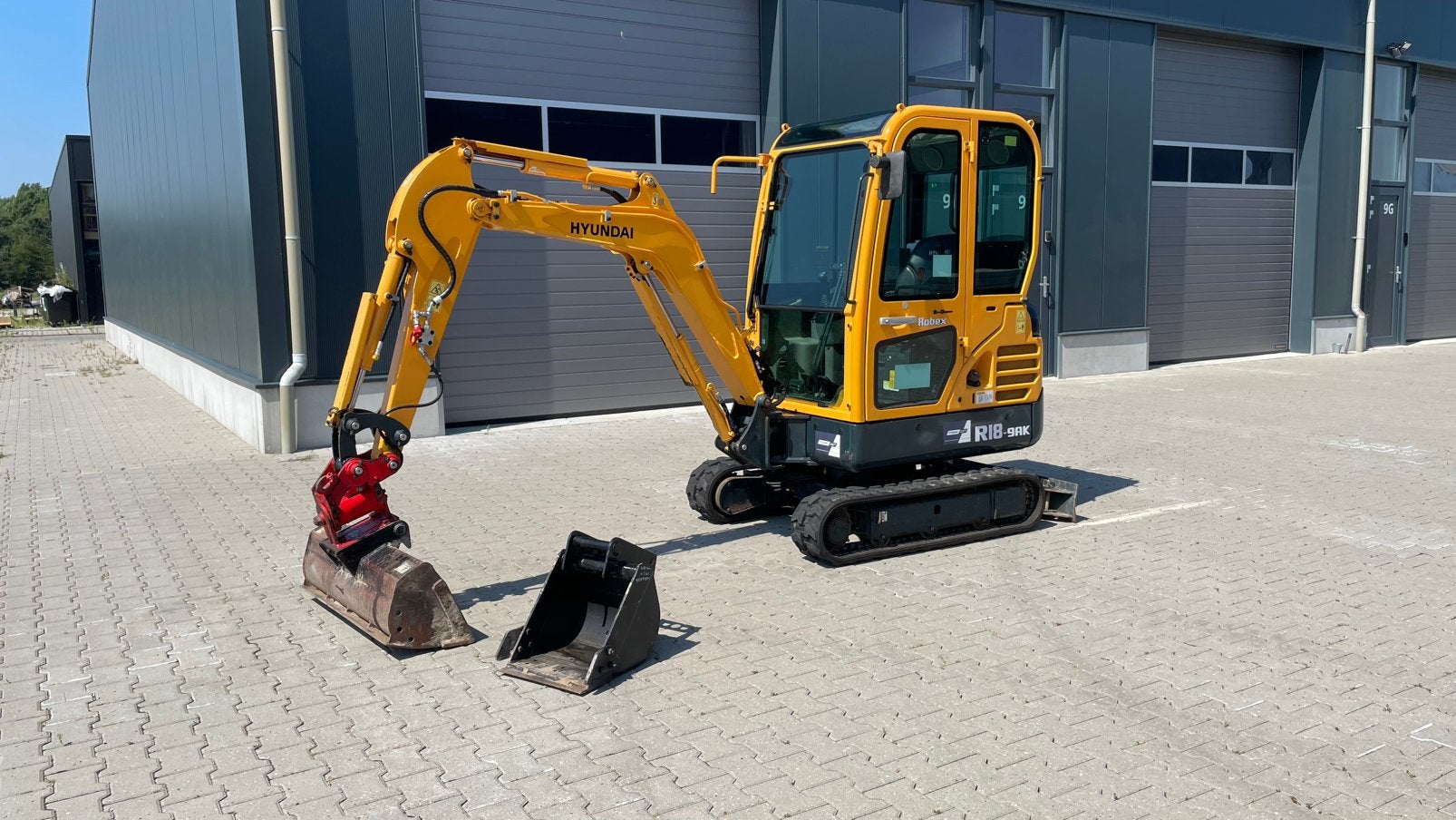Hyundai R18-9AK minigraver met kantelstuk 2020 875u, Ophalen, Graafmachine