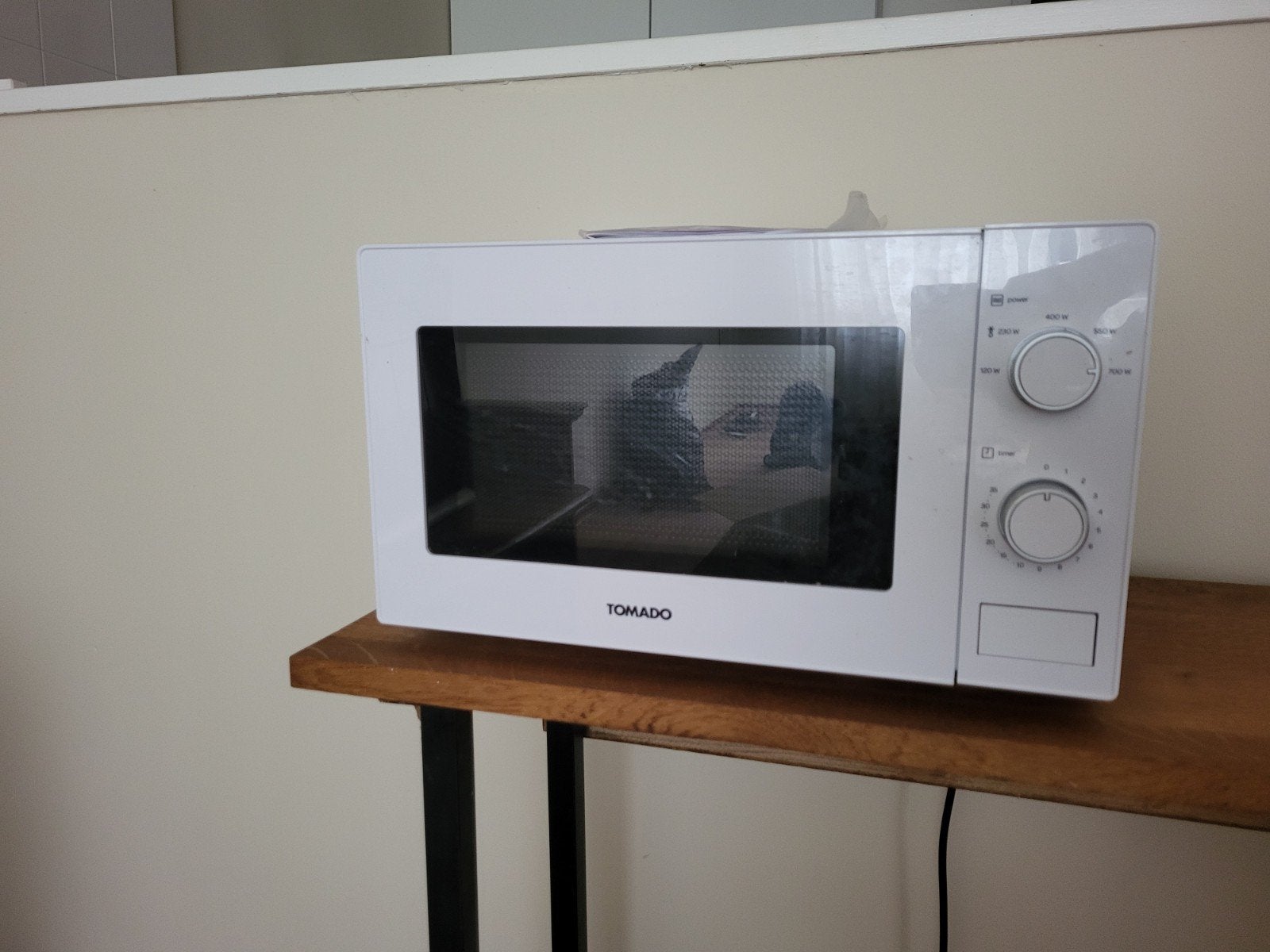 Tomado Magnetron TMS2003W - Zo goed als nieuw, Ophalen, Draaiplateau, Vrijstaand, Magnetron