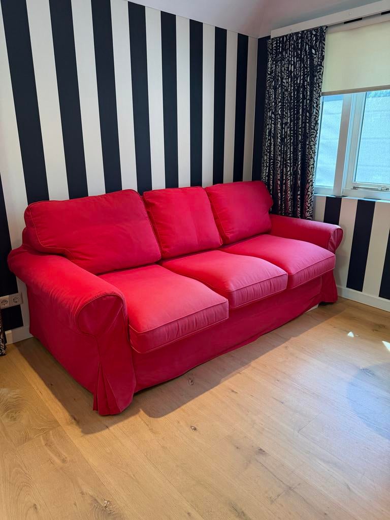Slaapbank 160 cm - Rode kleur verschoten, Huis en Inrichting, Slaapkamer | Slaapbanken, Ophalen, Gebruikt, Tweepersoons, 160 cm