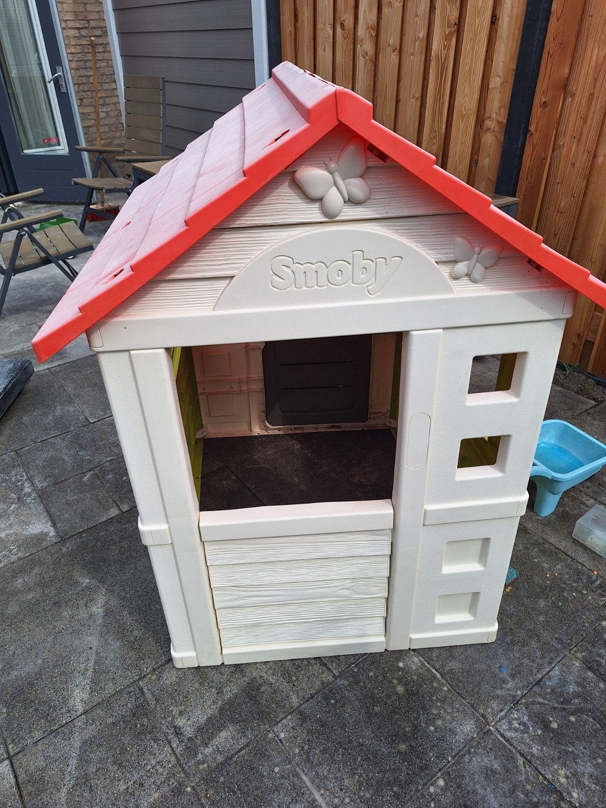 Smoby speelhuisje - klaar voor een nieuw gezin!, Ophalen, Gebruikt, Kunststof