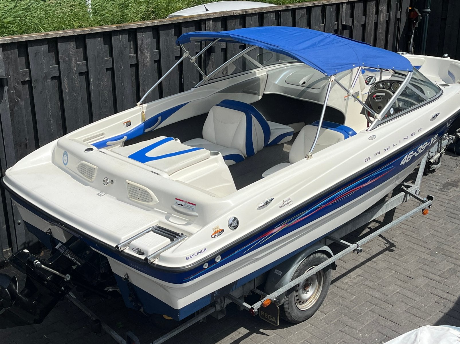 Bayliner 185 Bowrider 2006  | 140pk Mercruiser 3.0 ltr, Watersport en Boten, Ophalen, Gebruikt, Binnenboordmotor, 120 tot 200 pk