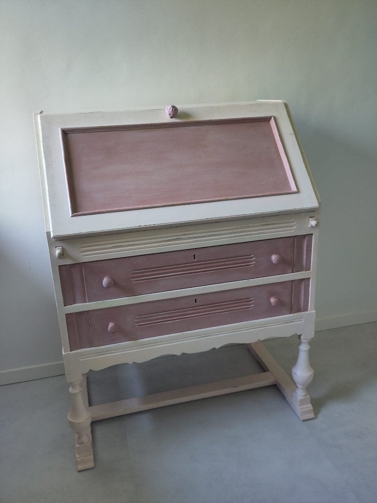 Roze secretaire, Ophalen, Gebruikt