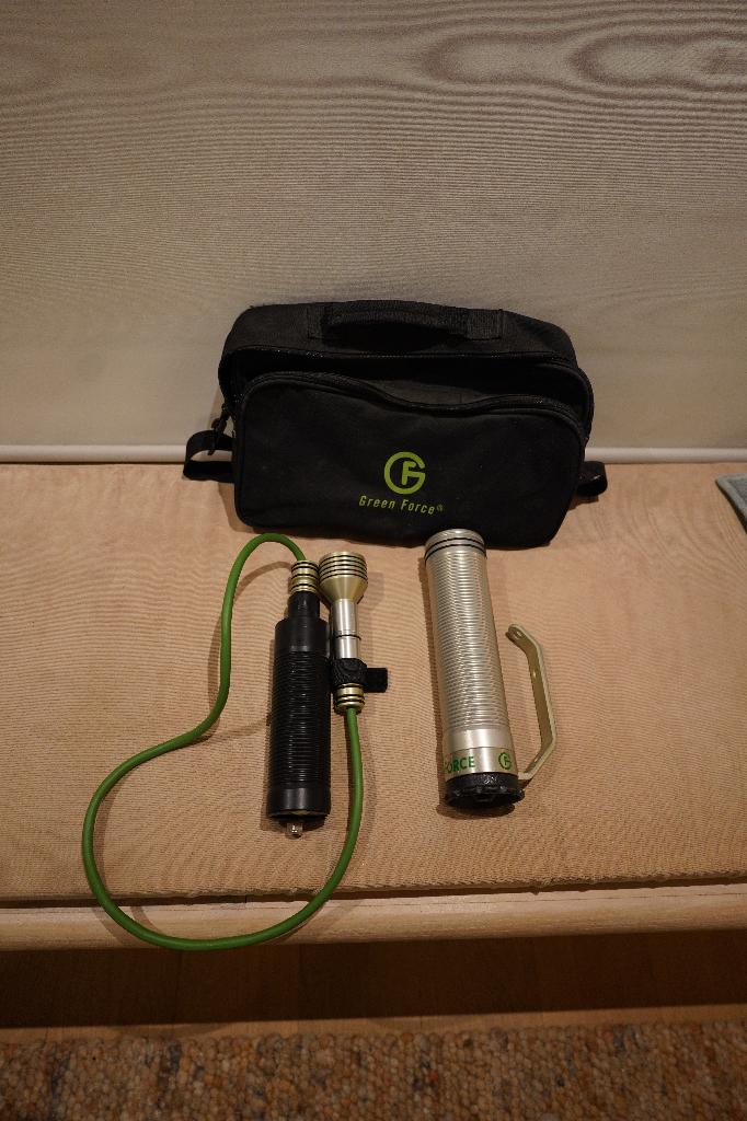 Green Force Duiklampen (2 stuks), Watersport en Boten, Duiken, Gebruikt, Duiklamp, Ophalen of Verzenden