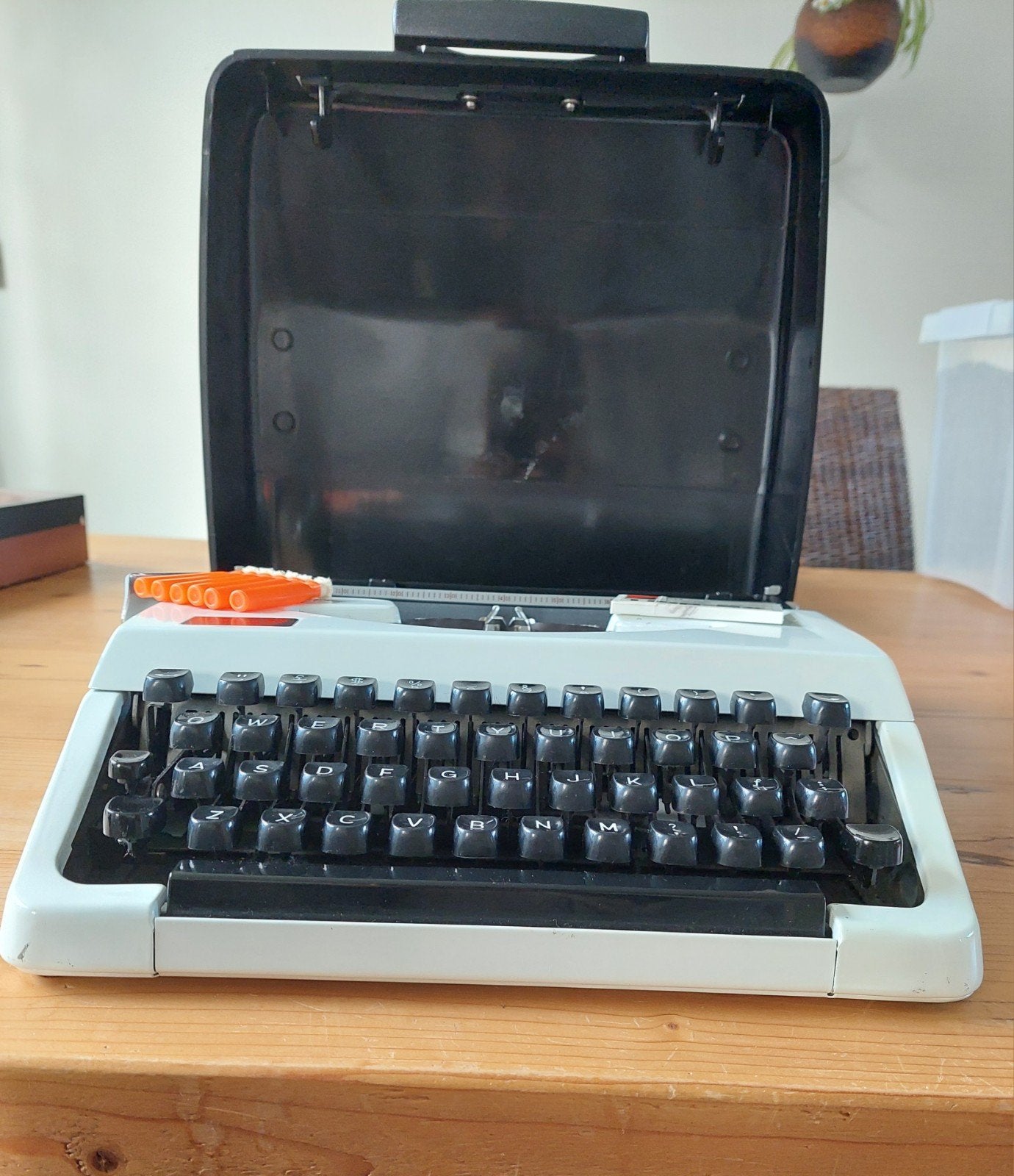 ouderwetse typemachine, Ophalen, Gebruikt