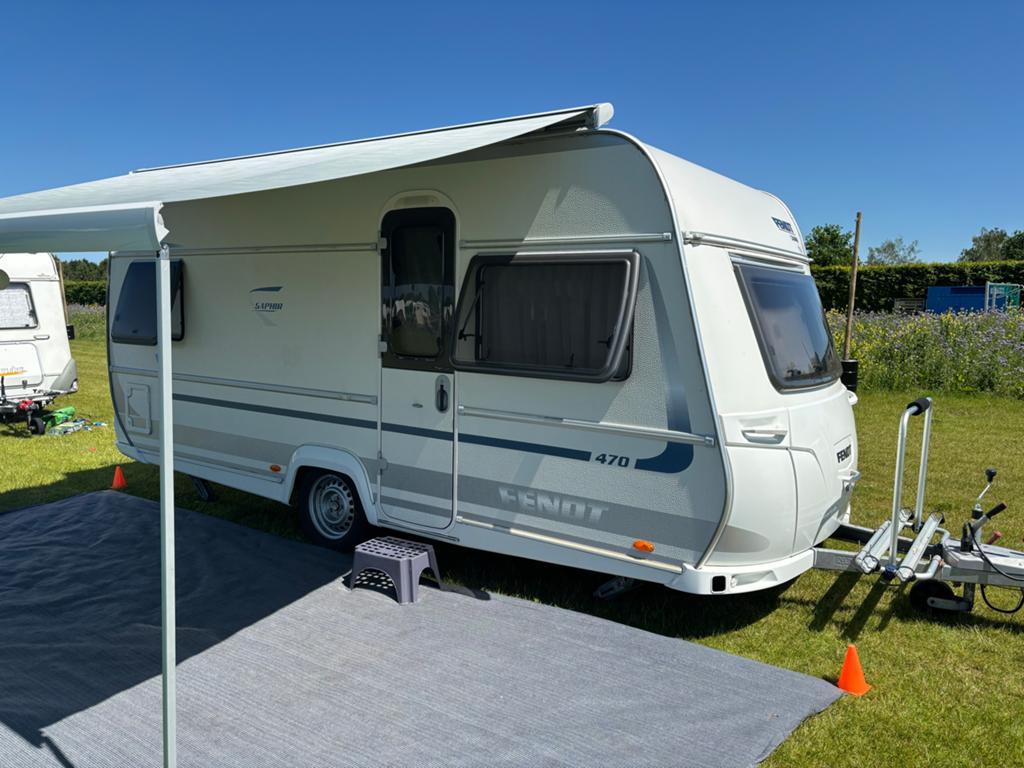 Fendt 470 caravan uit 2013 – zeer goede staat – compleet, Rondzit, Frans bed, Schokbreker, Tot en met 4