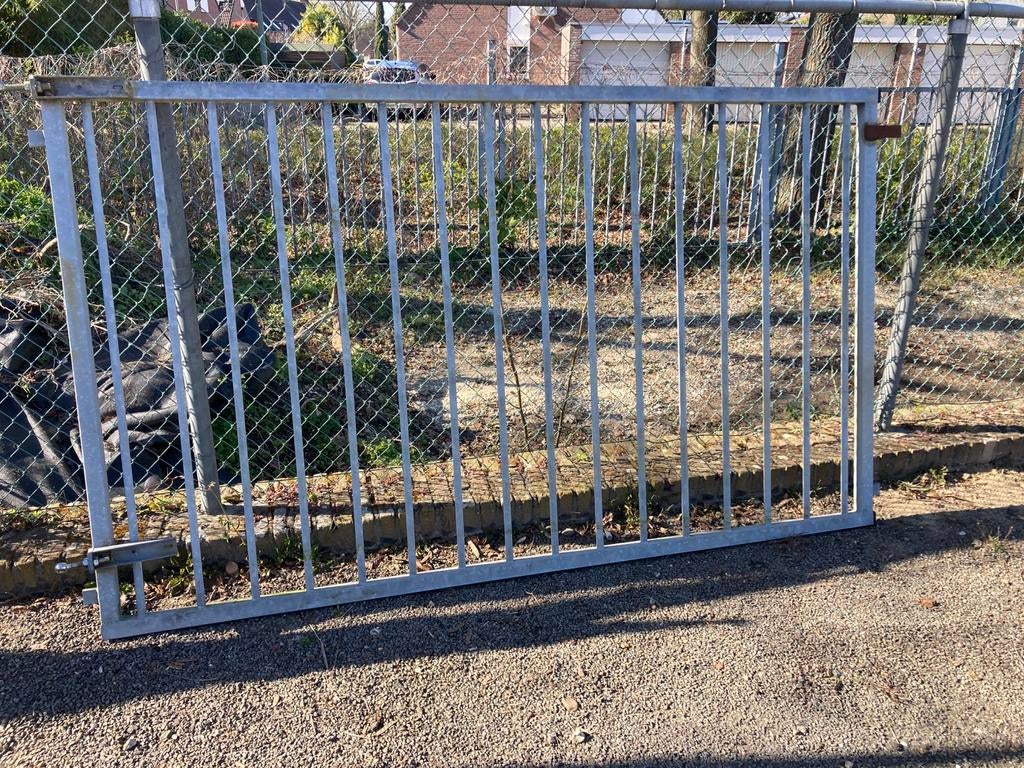 Gegalvansseerde poort zonder pilaar, Ophalen, Zo goed als nieuw, IJzer