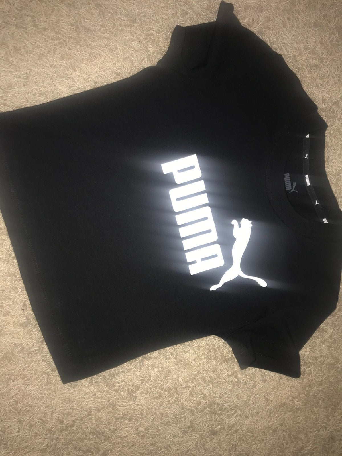 2 Puma cropped shirts - Zwart en Wit, Zwart, Ophalen of Verzenden, Zo goed als nieuw, Korte mouw