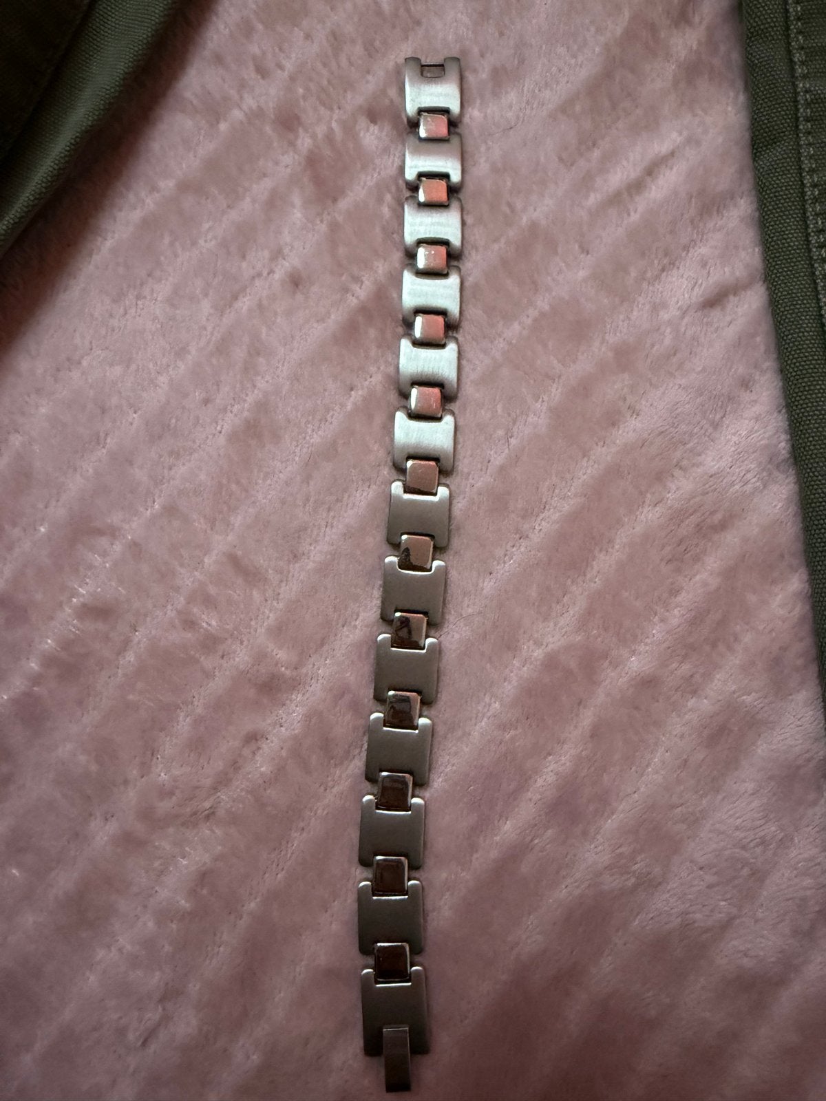Stijlvolle stalen armband, Ophalen of Verzenden, Zo goed als nieuw, Zilver, Staal