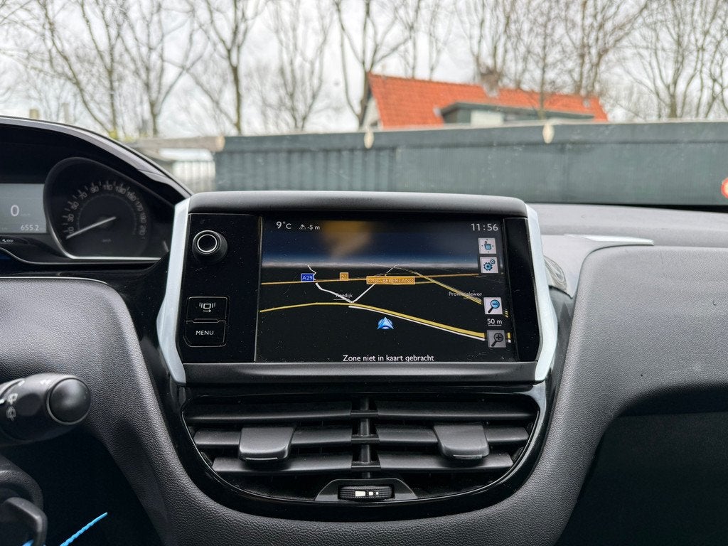 Peugeot 208 1.2 VTi Active Airco/CruiseControl/Navi, Auto's, Voorwielaandrijving, Euro 5, Gebruikt, 31 €/maand