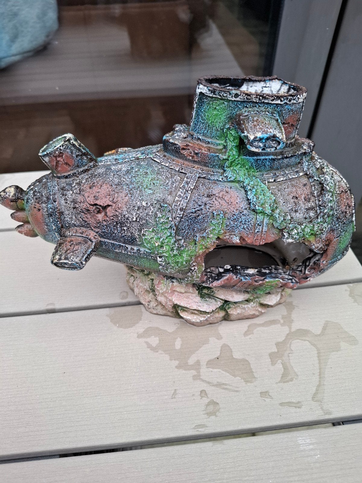 Aquarium Duikboot, Ophalen, Leeg aquarium