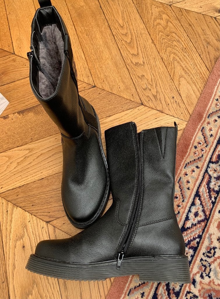 Bugatti zwarte leren Chelsea  boots rits bont gevoerd  37, Zwart, Lage of Enkellaarzen, Zo goed als nieuw, Bugatti
