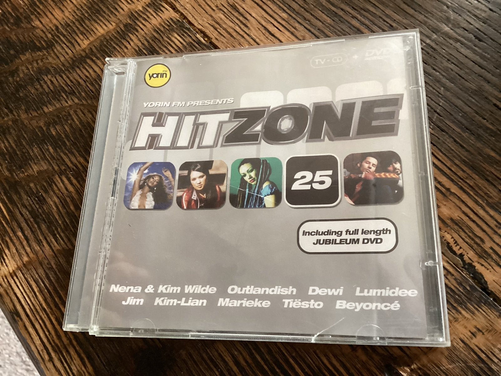 Hitzone 25 CD + DVD - Diverse artiesten, voor 2 euro., Gebruikt, Ophalen of Verzenden, Verzamelalbum, Pop