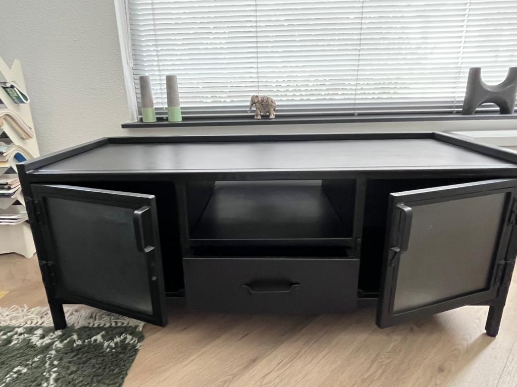 Tv meubel industrieel staal, Huis en Inrichting, Ophalen, Gebruikt, 100 tot 150 cm, Minder dan 100 cm