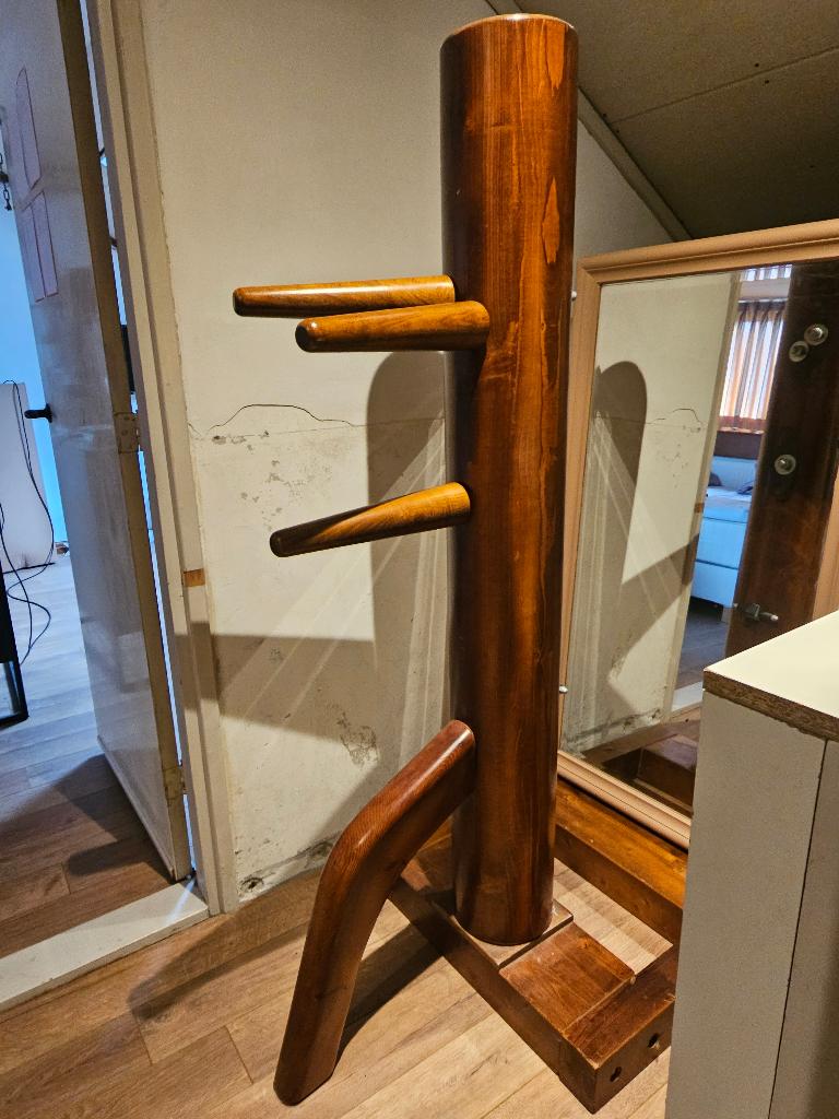 Wooden dummy (Wing Chun Kung Fu Sparringspartner - oefenpop), Ophalen, Nieuw, Bokszak