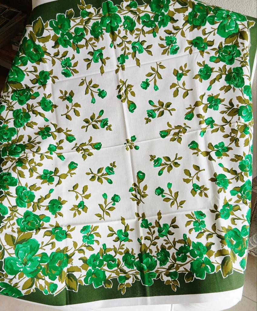 vintage gebloemd tafelkleed groen - wit, Ophalen of Verzenden, Nieuw, Vierkant, Binnen
