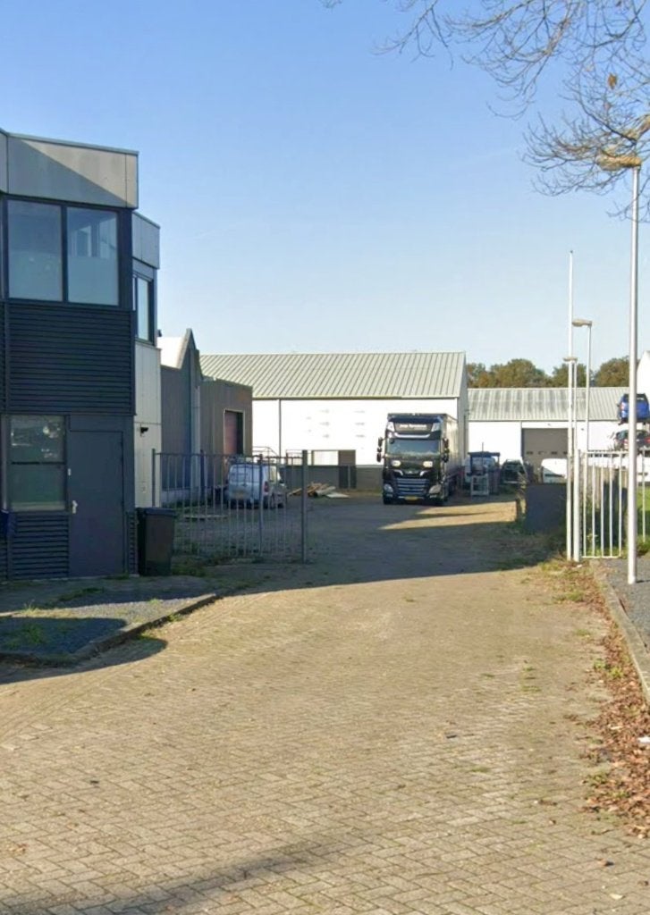 Buitenstalling campers, caravans, boten Heusden