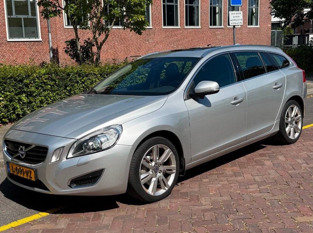 Volvo V60