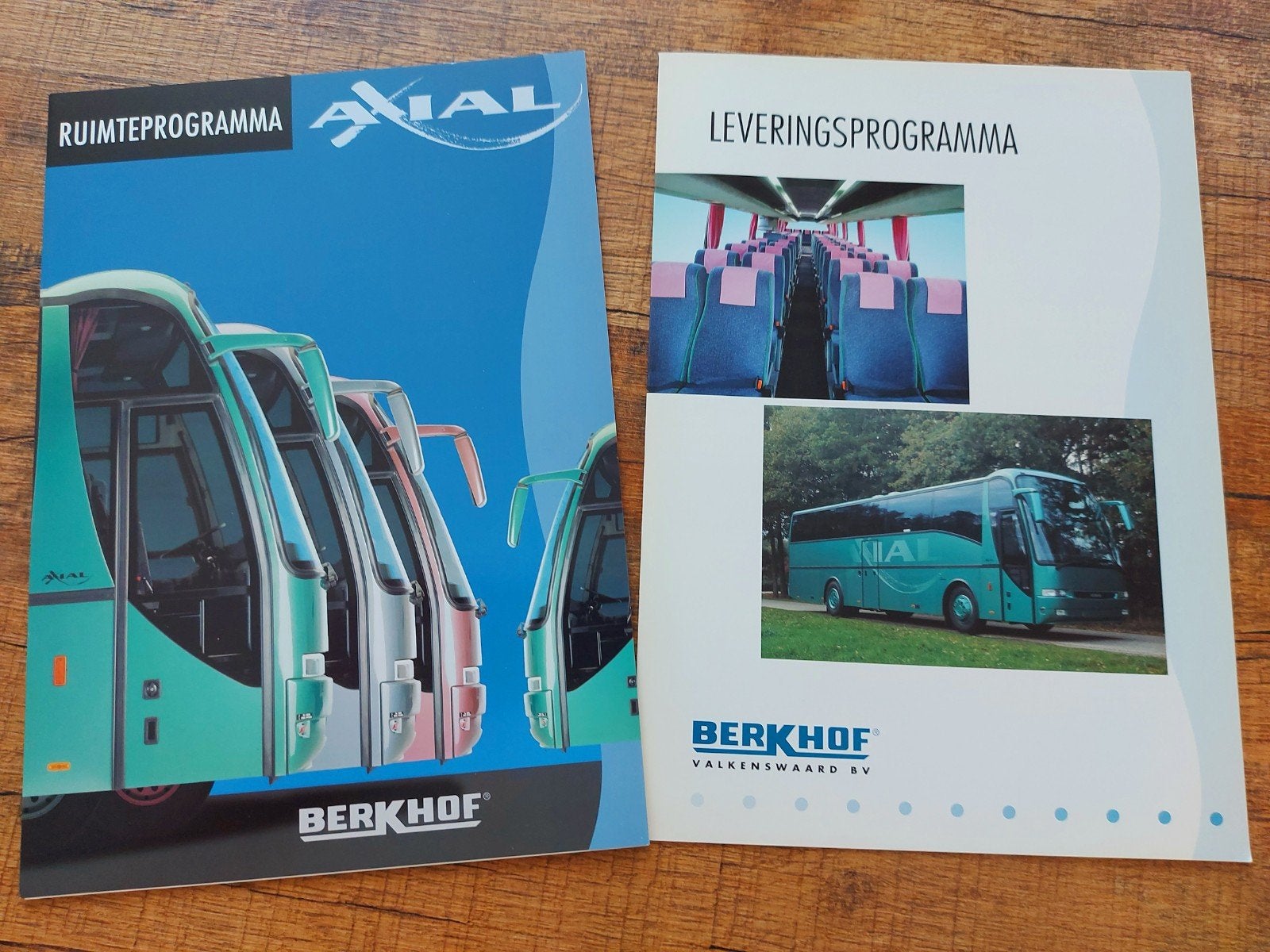 2x Berkhof bus / coach folders, Ophalen of Verzenden, Zo goed als nieuw, Overige merken