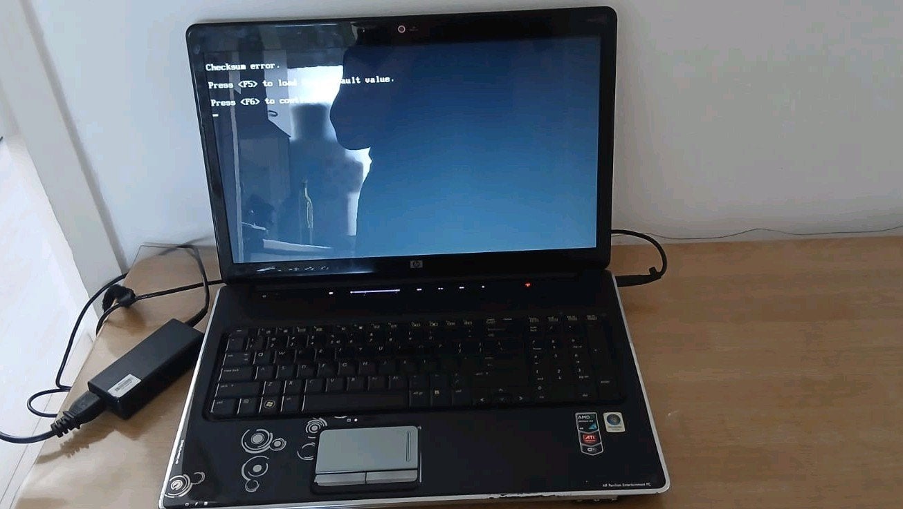 HP laptop met opstartproblemen - Ideaal voor onderdelen, Minder dan 4 GB, Onbekend, HP, Niet werkend