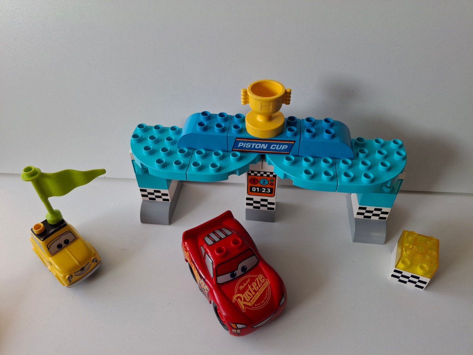 Duplo piston cup race. Disney Cars., Ophalen of Verzenden, Duplo