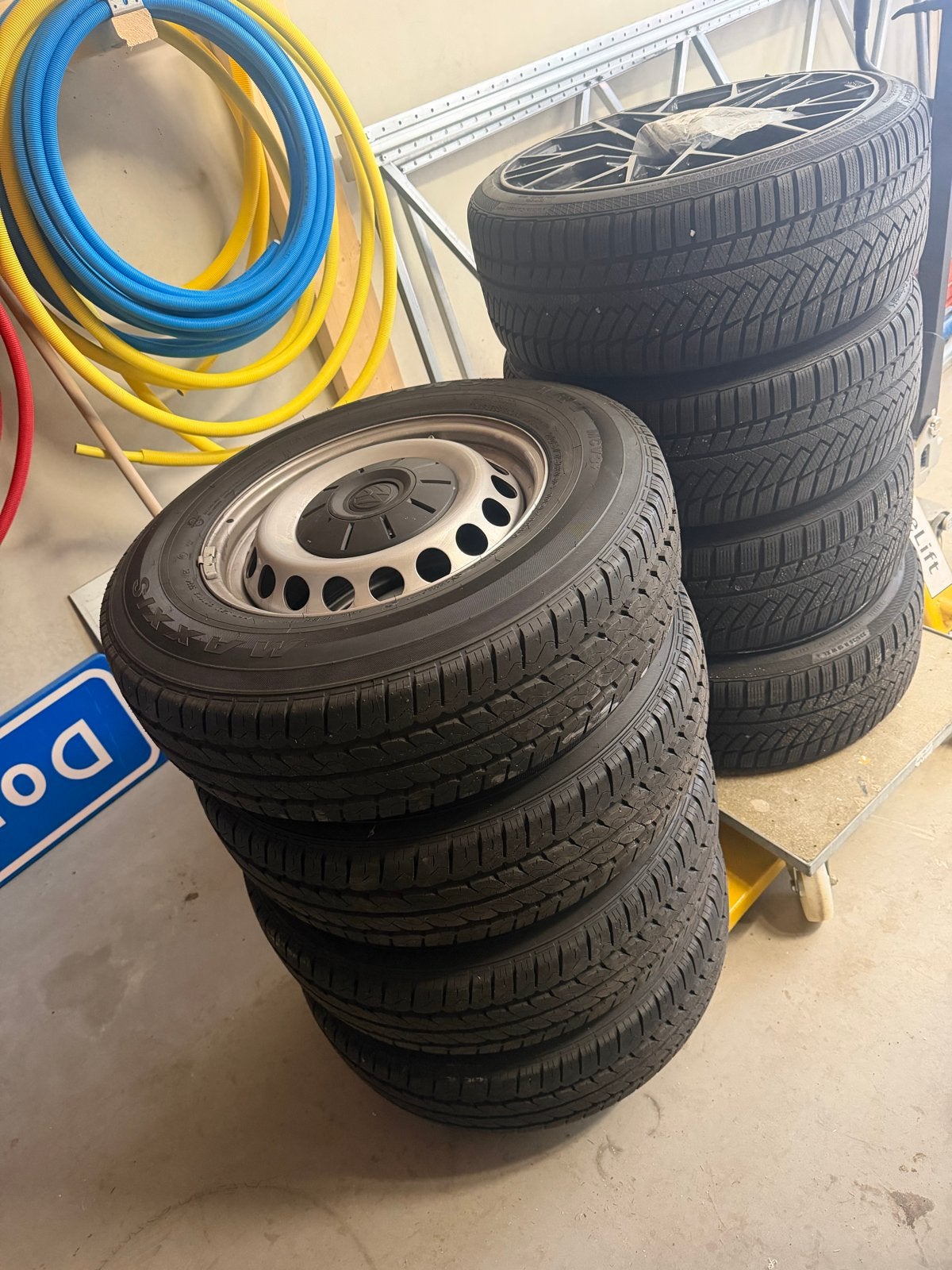 4 sezoenenbanden met stalen velgen  volkswagen crafter, Auto-onderdelen, Banden en Velgen, Ophalen, 16 inch, Banden en Velgen