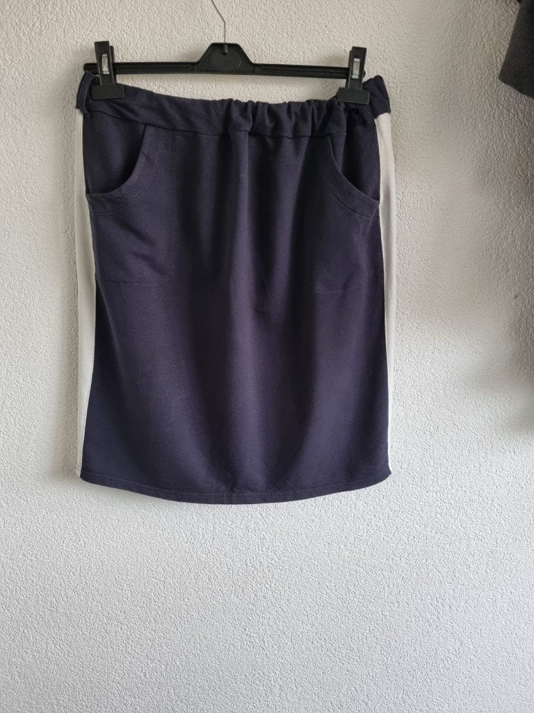 donkerblauw rokje Pescara maat XL, Kleding | Dames, Rokken, Blauw, Maat 46/48 (XL) of groter, Pescara, Ophalen of Verzenden