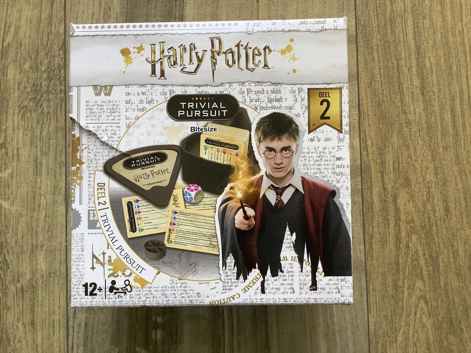 Harry Potter Trivial Pursuit deel 2 bitesize, Een of twee spelers, Ophalen of Verzenden, Zo goed als nieuw