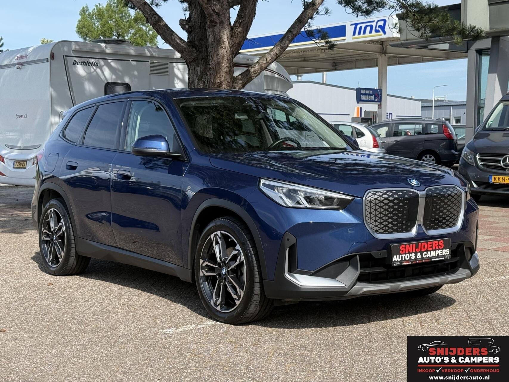 BMW iX1