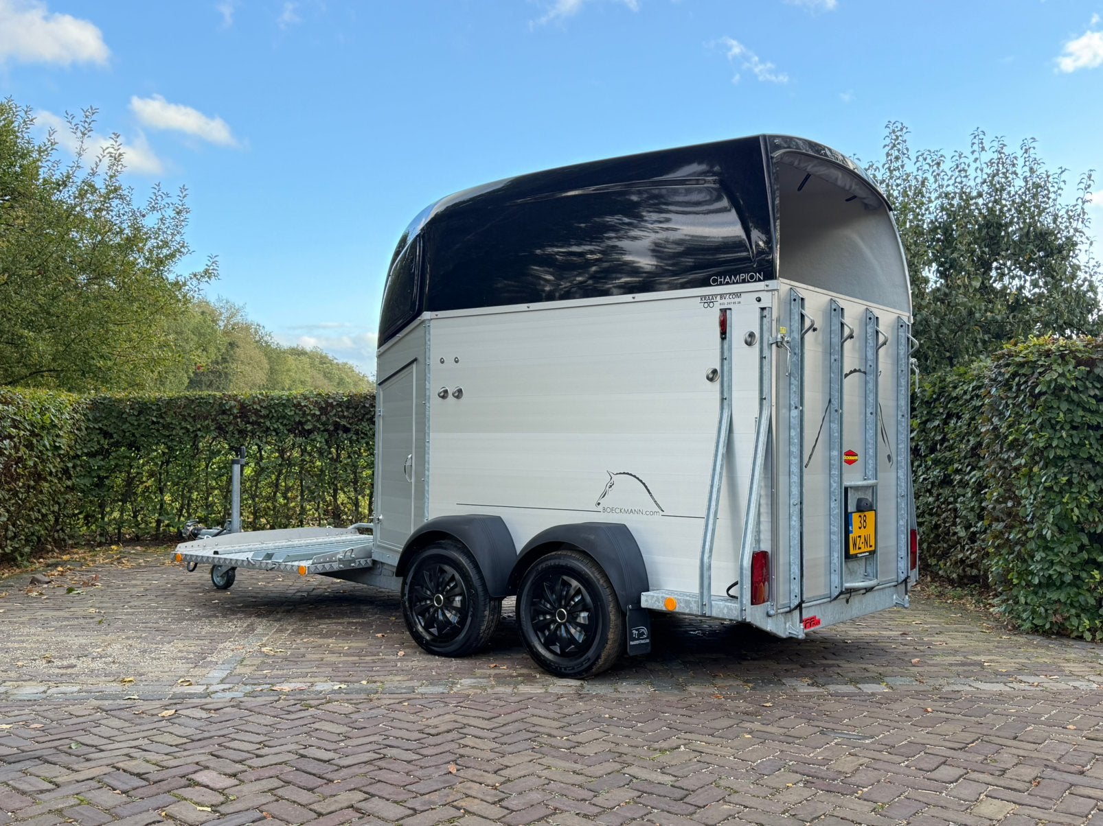 Prachtige bockmann koetsentrailer vol aluminium, zadelkamer, Ophalen, Aluminium, Zo goed als nieuw, 2-paards trailer