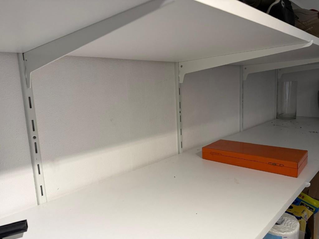Wandrailsysteem (enkel), Huis en Inrichting, Woonaccessoires | Wandplanken en Boekenplanken, Ophalen, Gebruikt