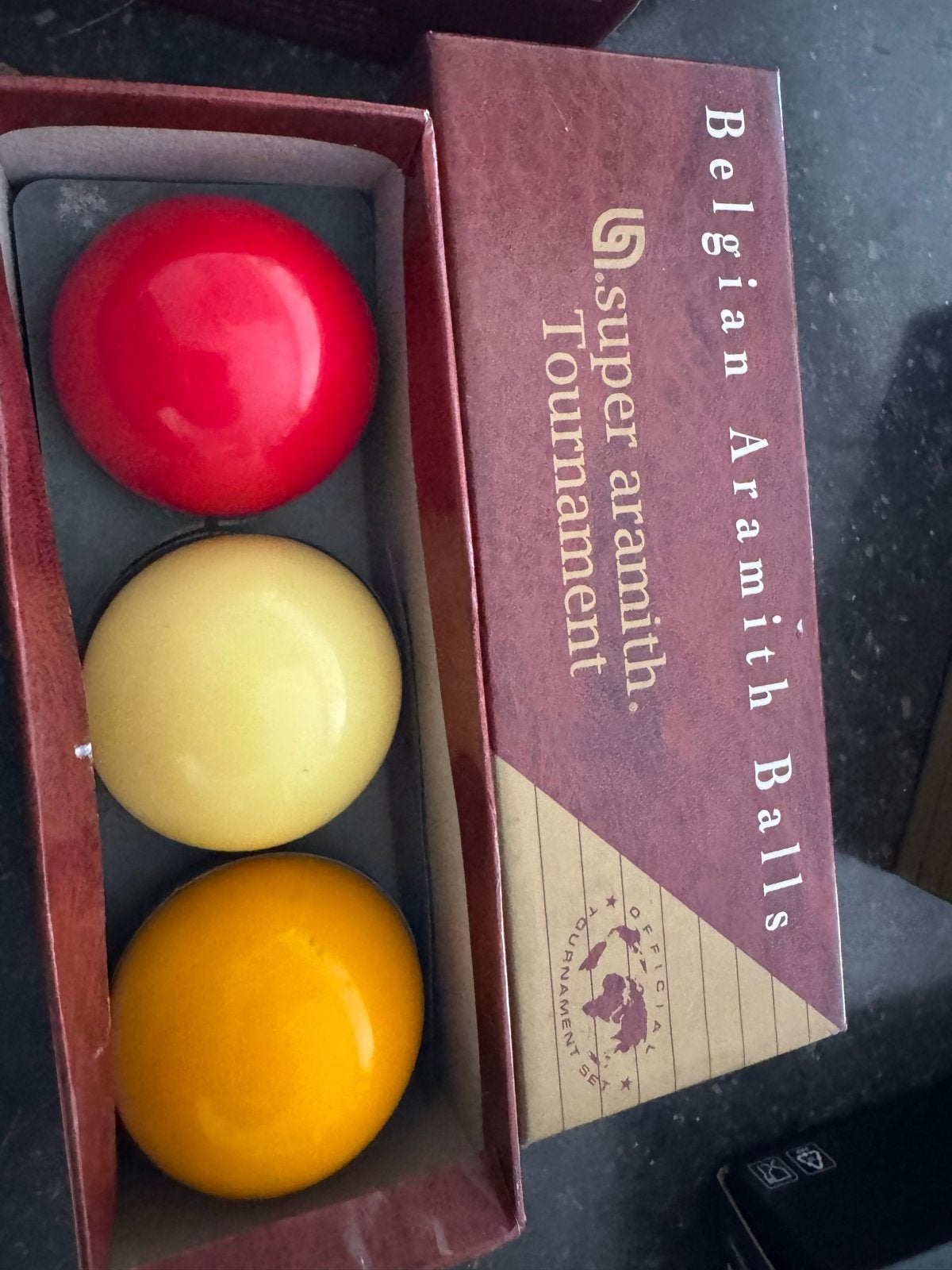 3 sets Belgische Aramith Super Tournament Biljartballen, Ophalen of Verzenden, Zo goed als nieuw, Keu of Ballen