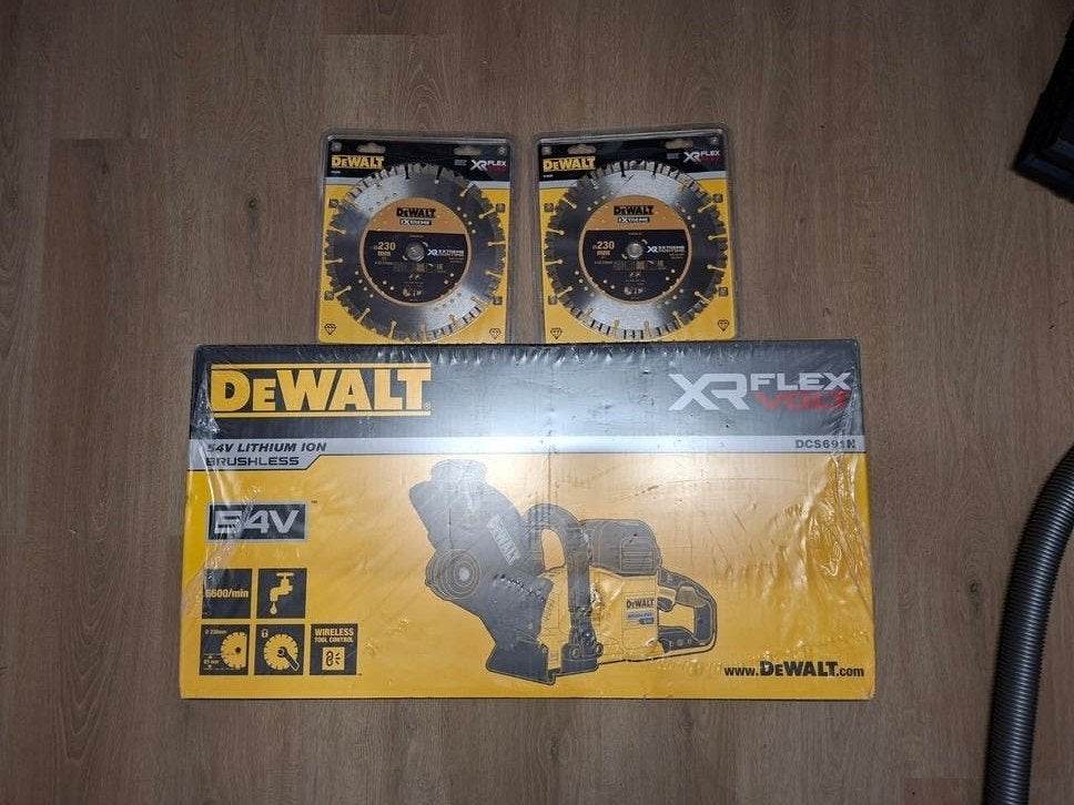 DeWALT 54V DCG 691 230mm doorsnijden nieuw, Doe-het-zelf en Verbouw, Gereedschap | Slijpmachines, Ophalen of Verzenden, Nieuw